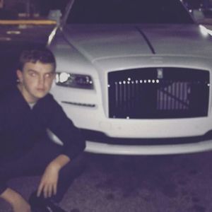 Meet your Posher, Pat